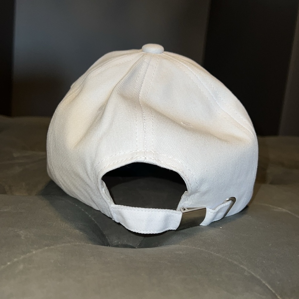 Baseball cap - Picture 2 of 2